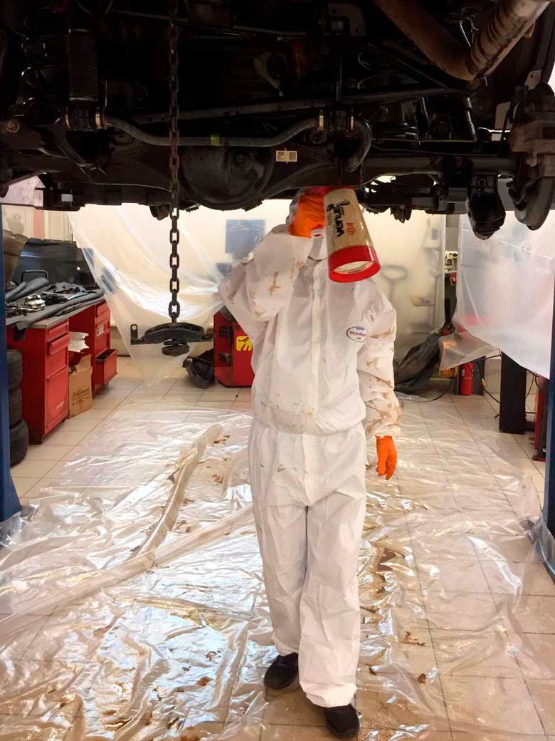 Антикоррозийная обработка кузова автомобилей в Техническом Центре «ВОЛИН»